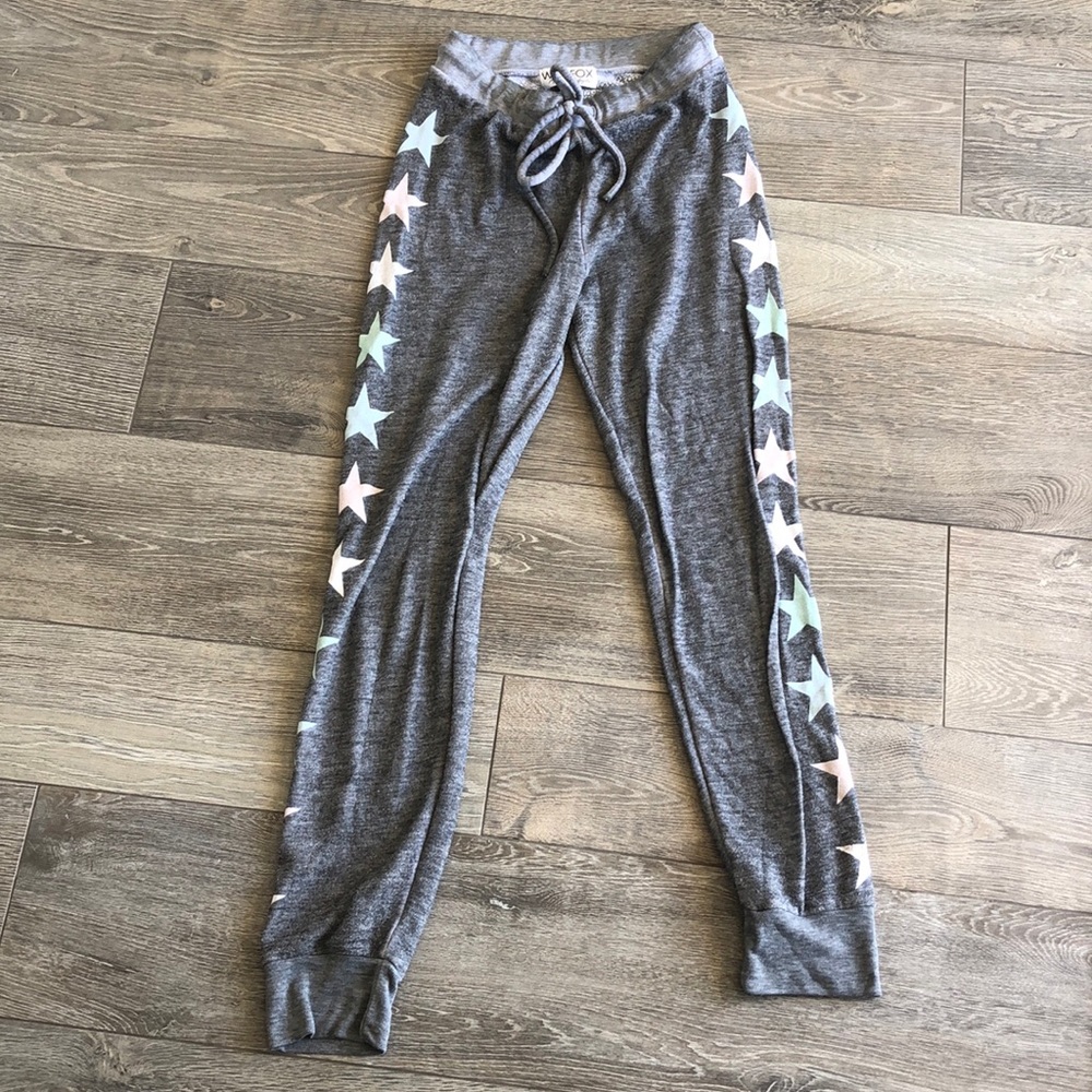 wild fox sweat pants 🖤 size small!